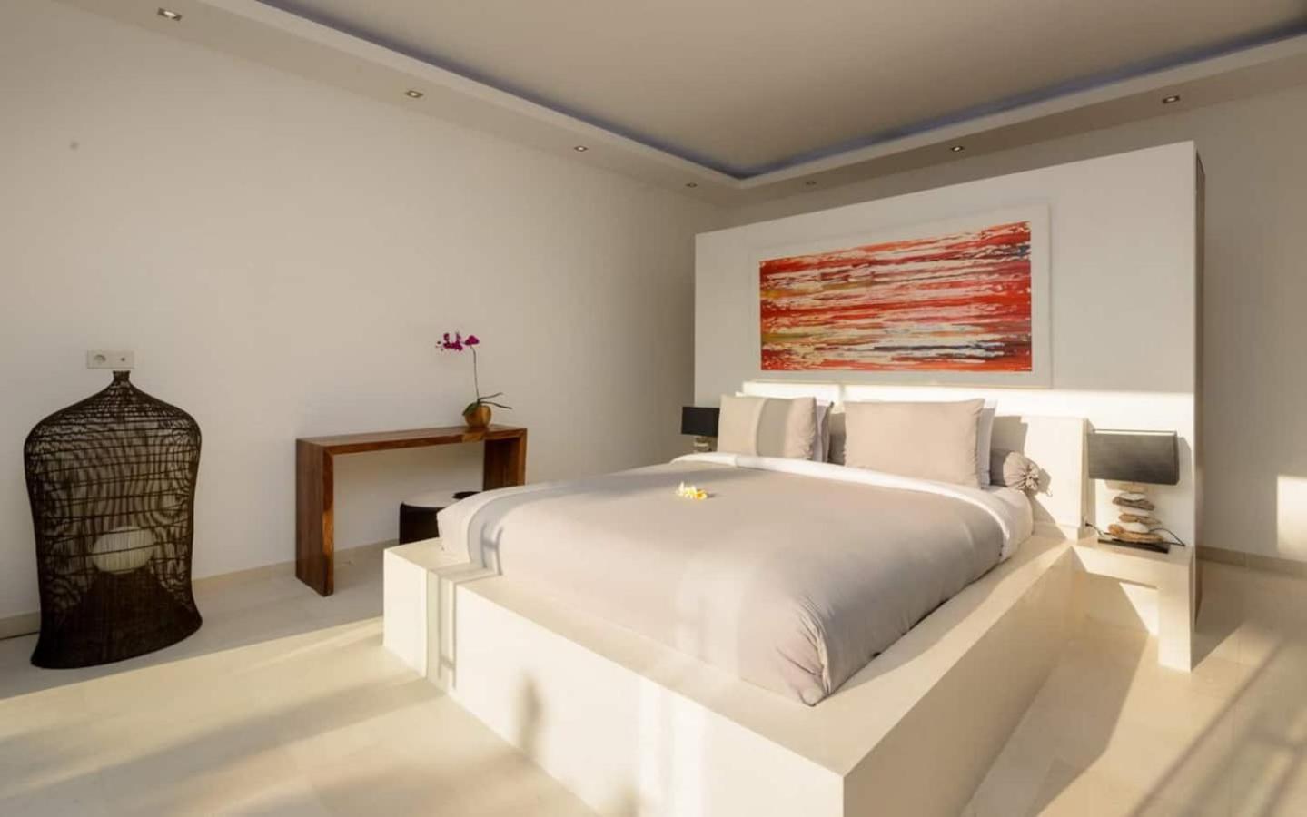 Gorgeous Tropical 3 Bed Pool Villa, 24hr Security Seminyak (Bali)